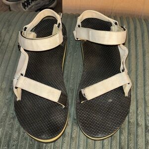 Teva platform sandles size 10